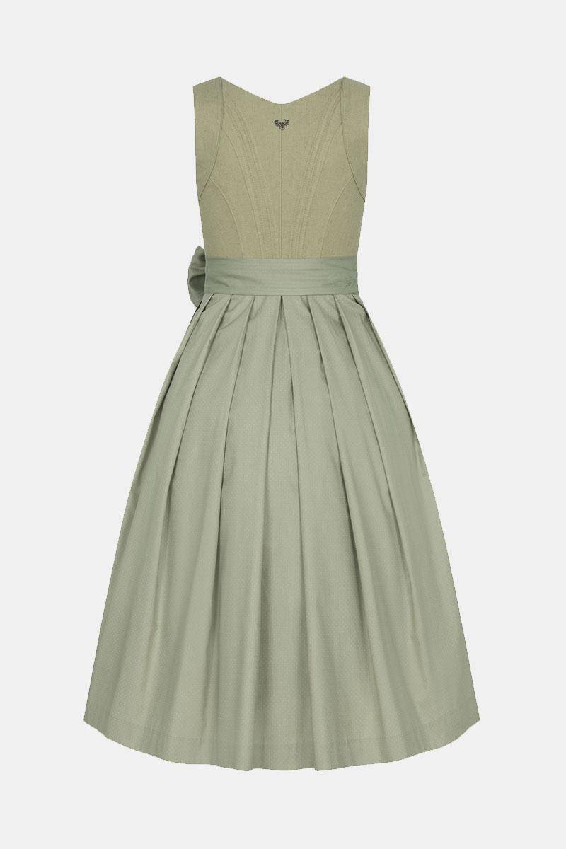 Dirndl Nellie