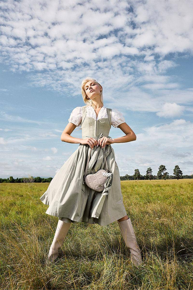 Dirndl Nellie