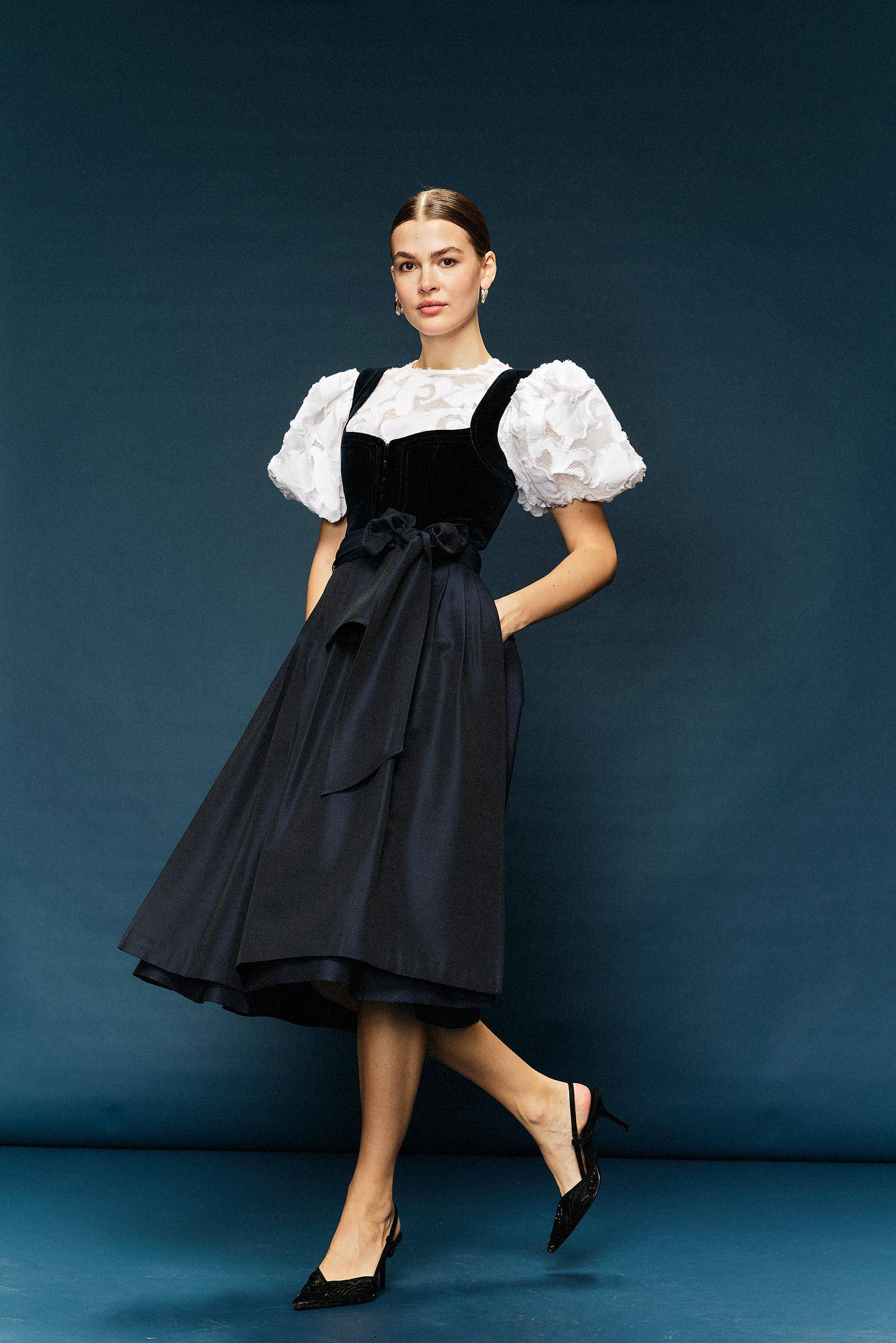 Dirndl Nellie